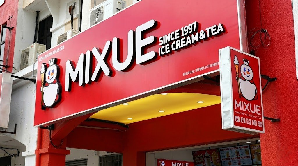 The World’s Largest Fast Food Chain is Now in the US Here Are 7 Orders to Try Under $5